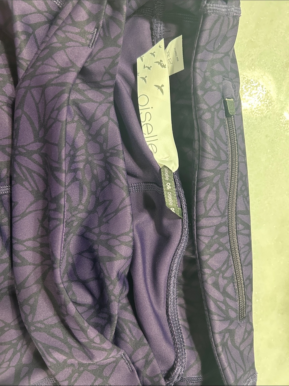 Oiselle Pockito shorts - Picture 2 of 2